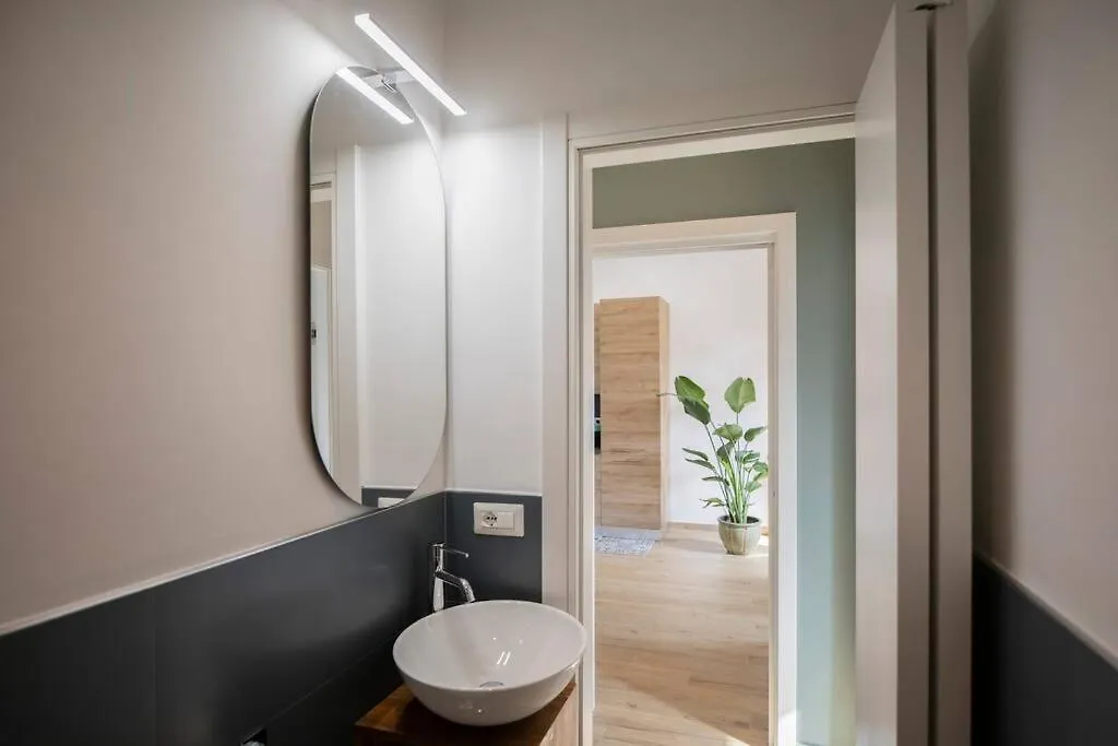 Luxury House Belgrande Lägenhet Milano